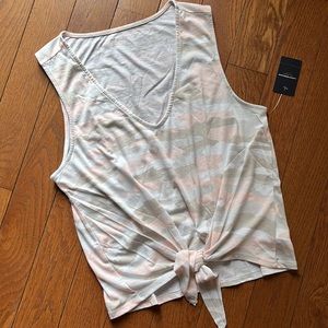 NWT Lucky Brand tie front tank top size Large